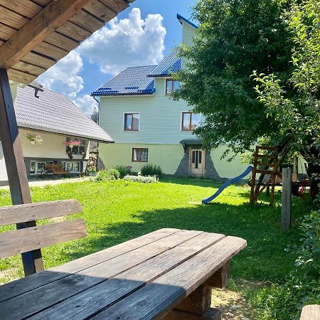 Medova Hata Verkhnyaya Rozhanka Exterior foto