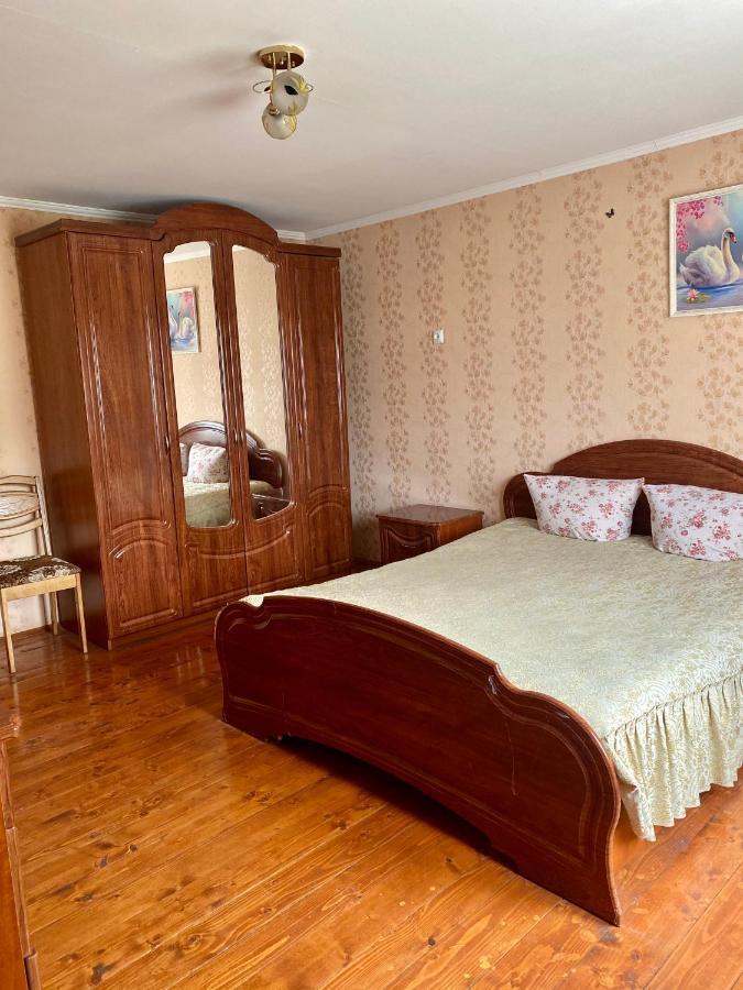 Medova Hata Verkhnyaya Rozhanka Exterior foto