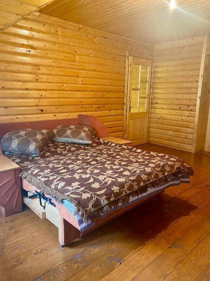 Medova Hata Verkhnyaya Rozhanka Exterior foto