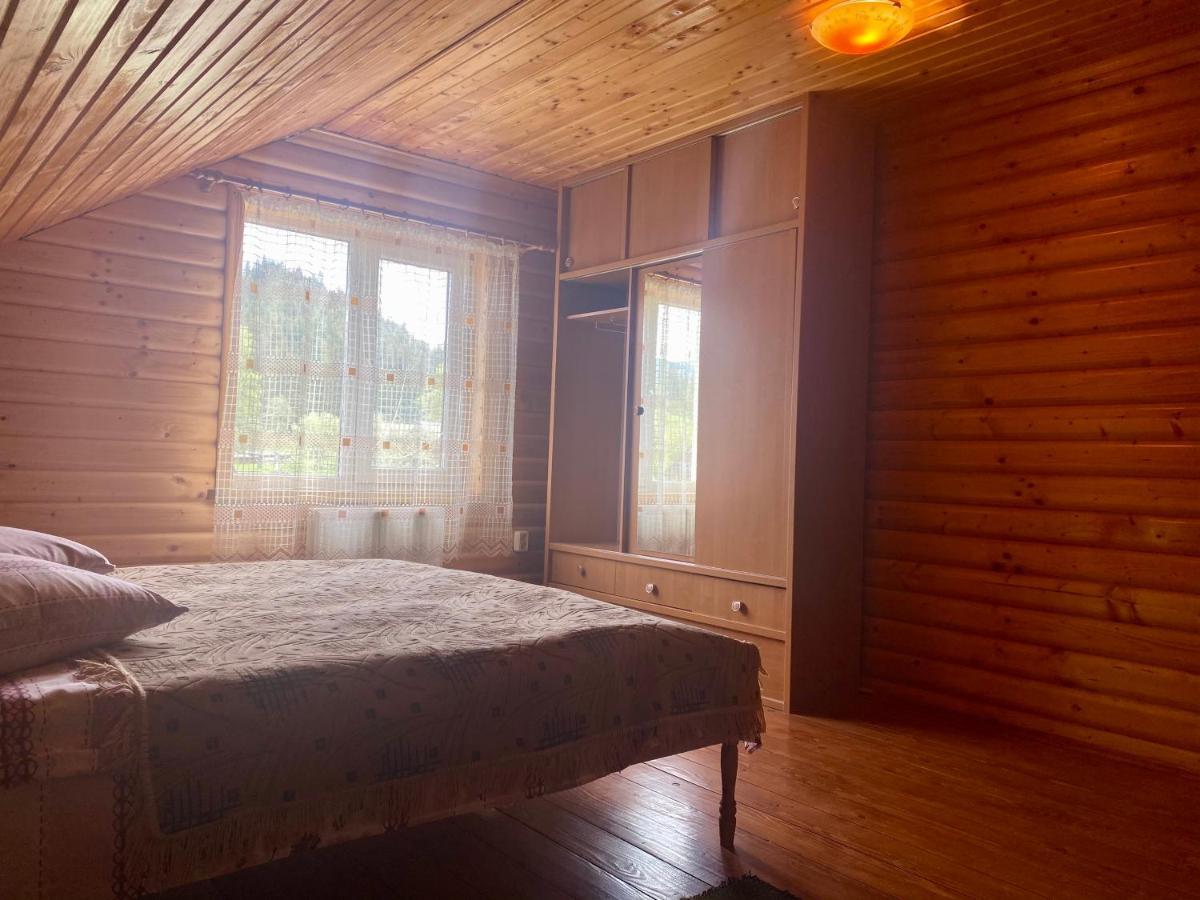 Medova Hata Verkhnyaya Rozhanka Exterior foto