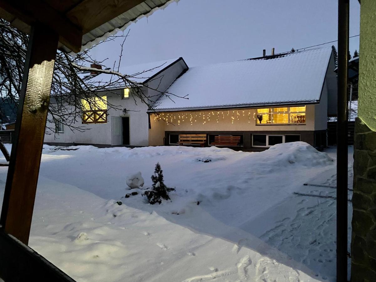 Medova Hata Verkhnyaya Rozhanka Exterior foto