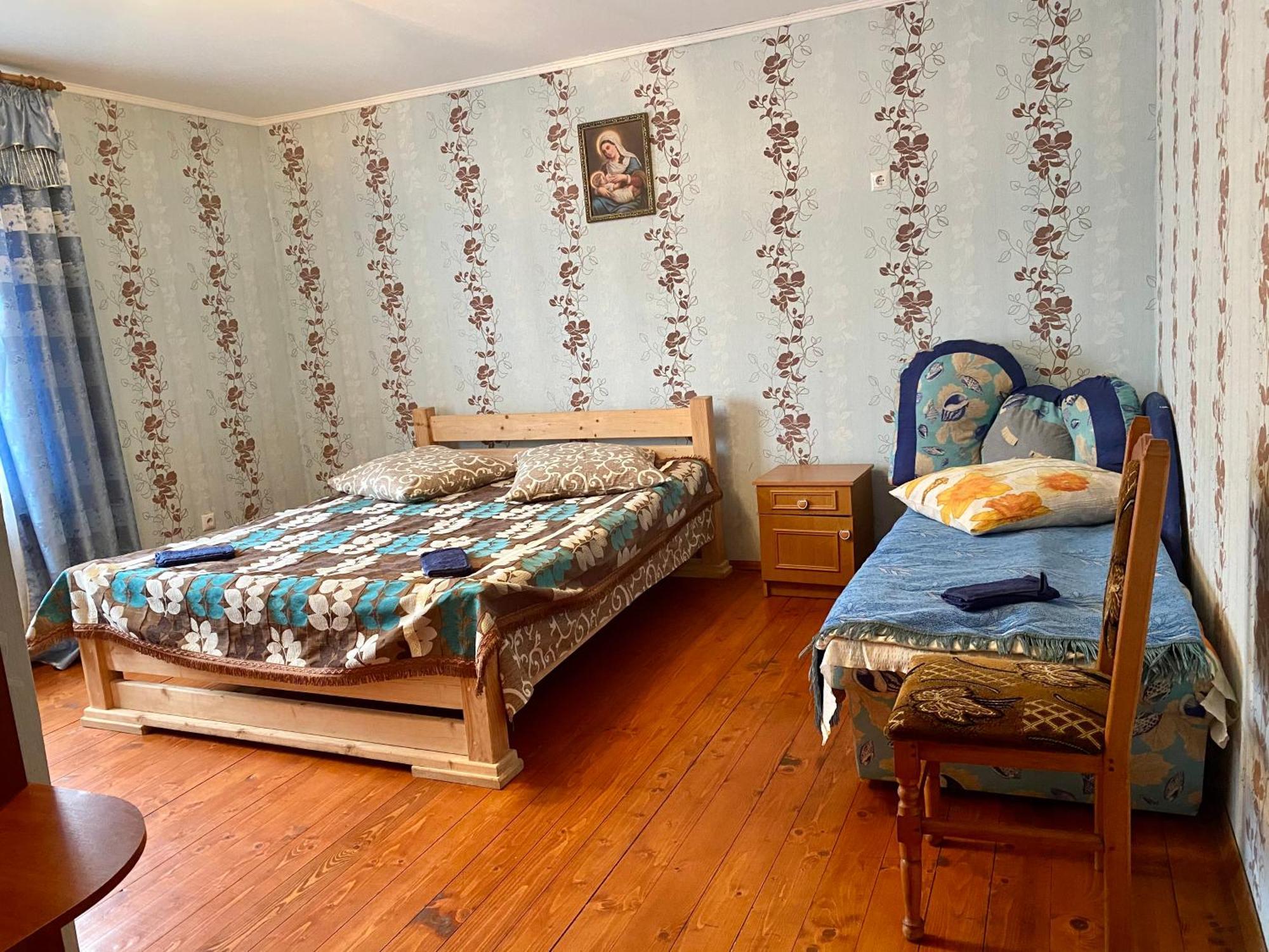 Medova Hata Verkhnyaya Rozhanka Quarto foto